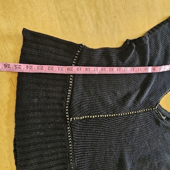 Love Stitch Net Weave Crotchet Sweater Black Size S - Picture 10 of 13